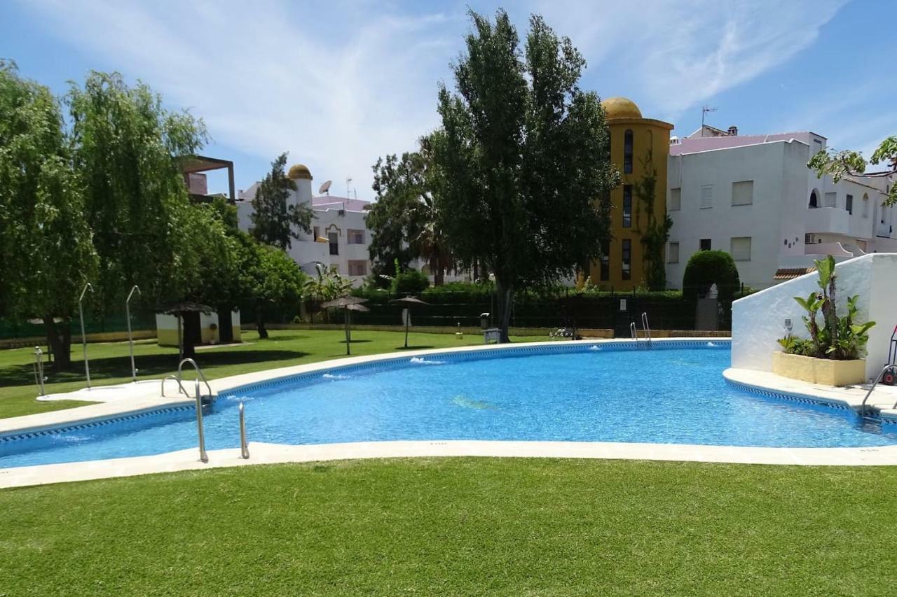 Playa Barrosa. Aire Acondicionado Piscina Barbacoa Appartement